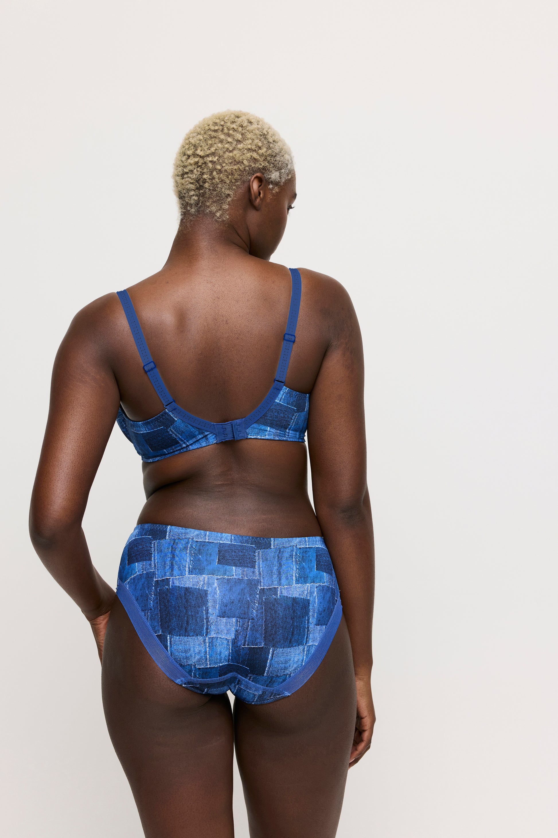 Salesbook image with head