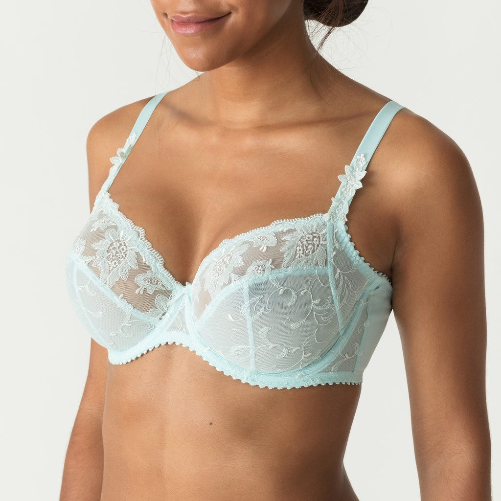 162722 Brazilian Garden-UK 34D / EU 75D / US 34D