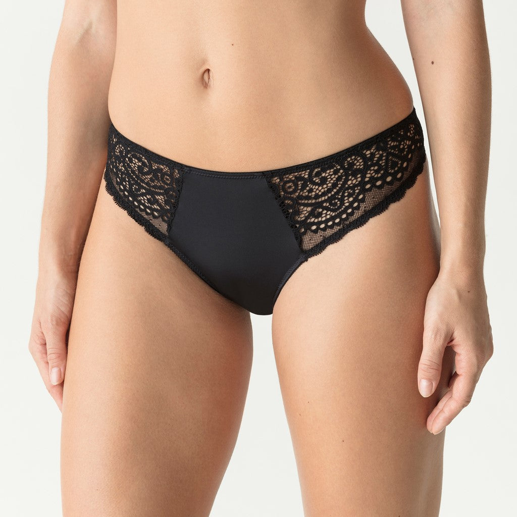 Primadonna Twist I Do in Black thong